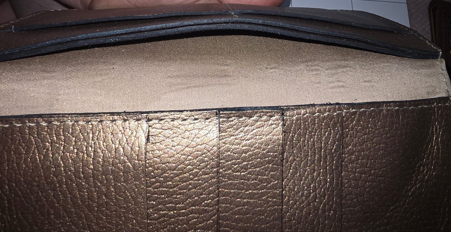 Long Wallet